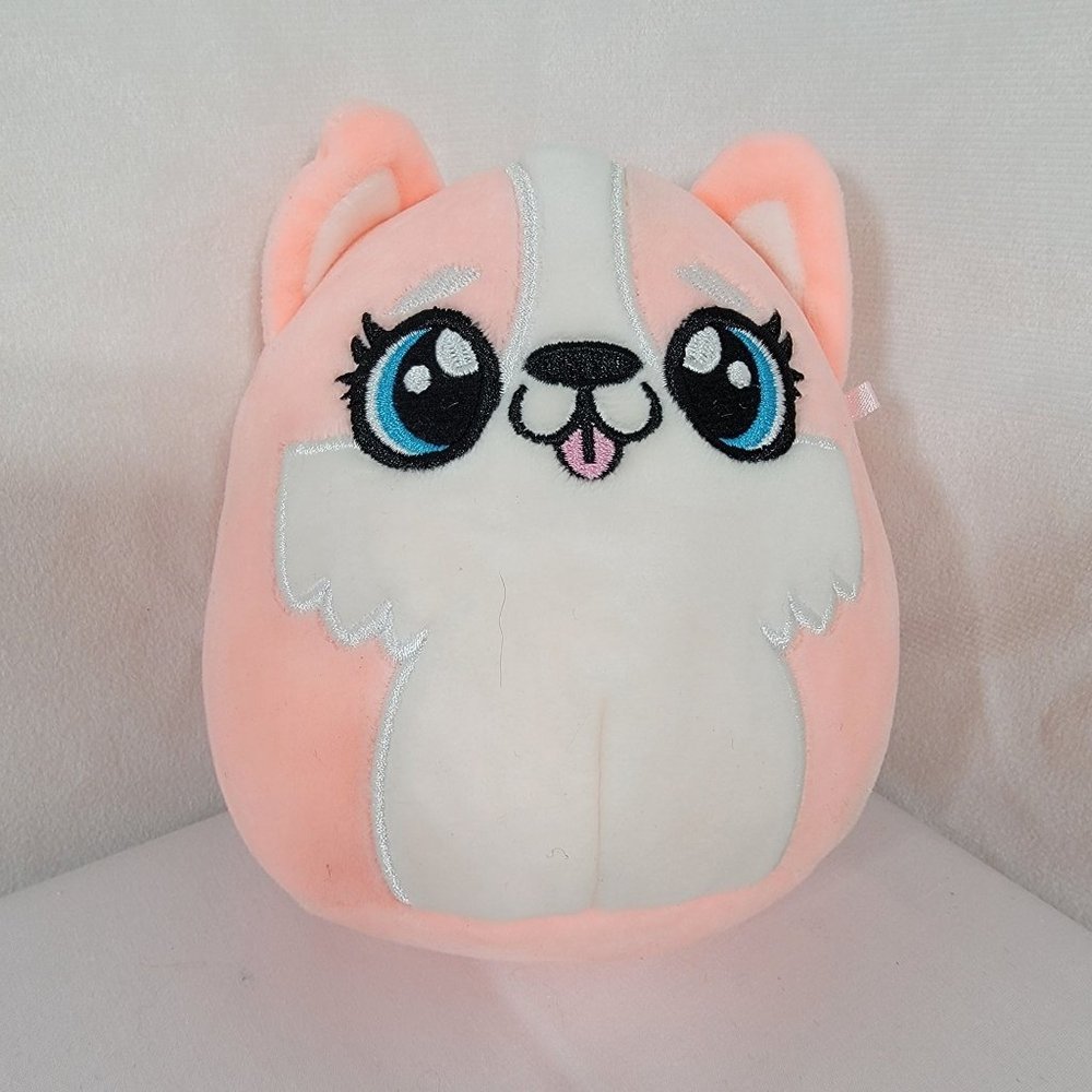 Claire's Exclusive Squishmallows Dezzy the Dog 5" Plush